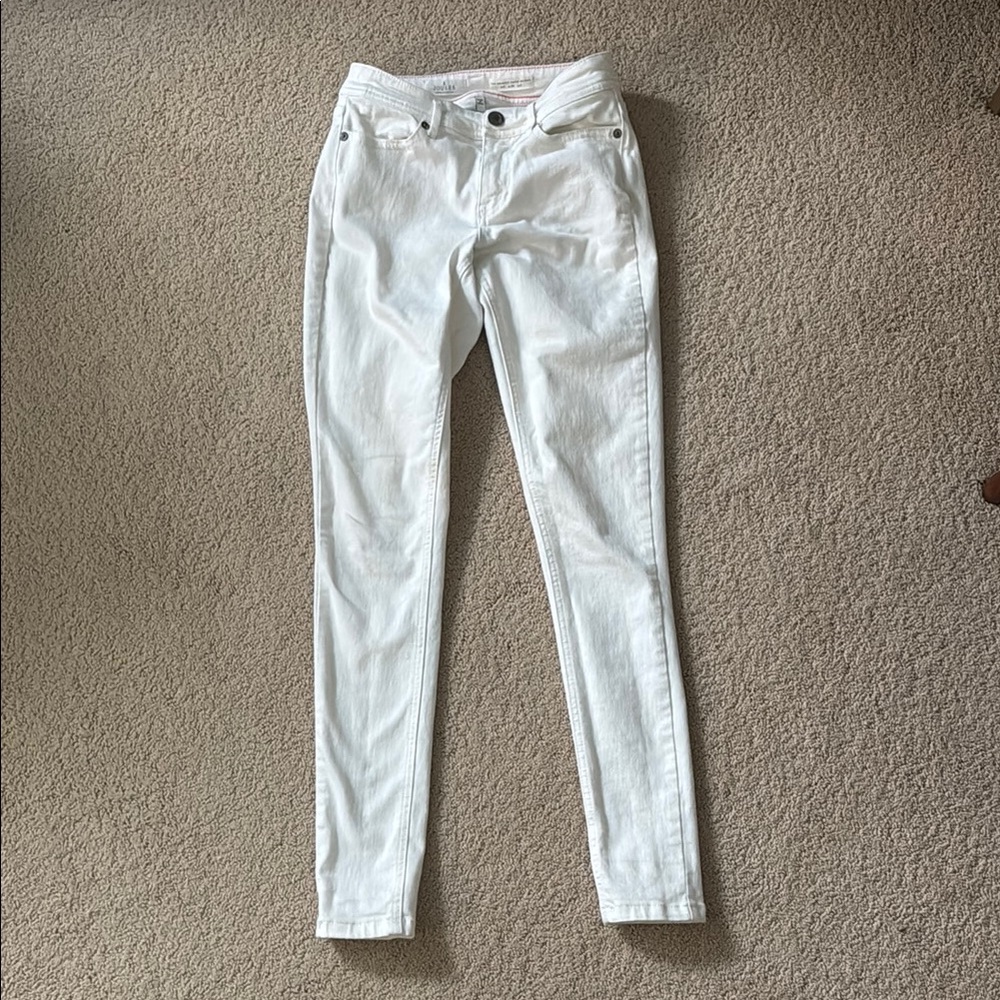 White Skinny Jeans